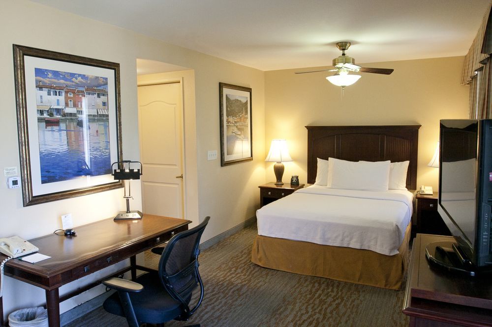 Homewood Suites By Hilton San Diego-Del Mar Екстериор снимка